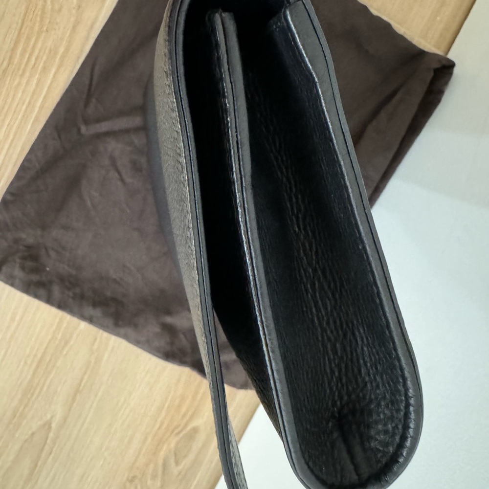 Gucci Black Leather Clutch - Picture 5 of 8